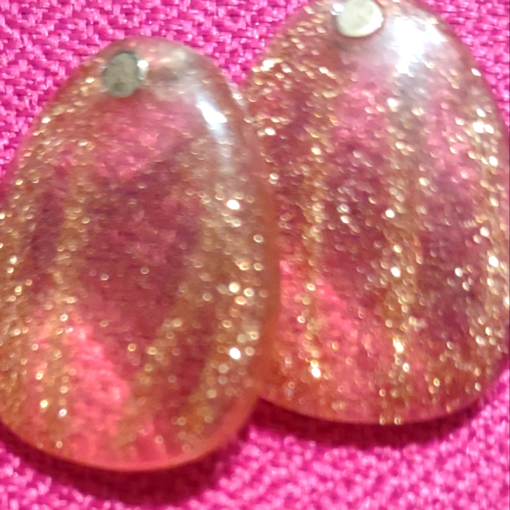 Accessories - Picture 2 of 3